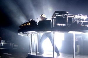 chemical-brothers-boys-noize-swoon-remix