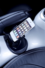 nissan-juke-iphone-ipod