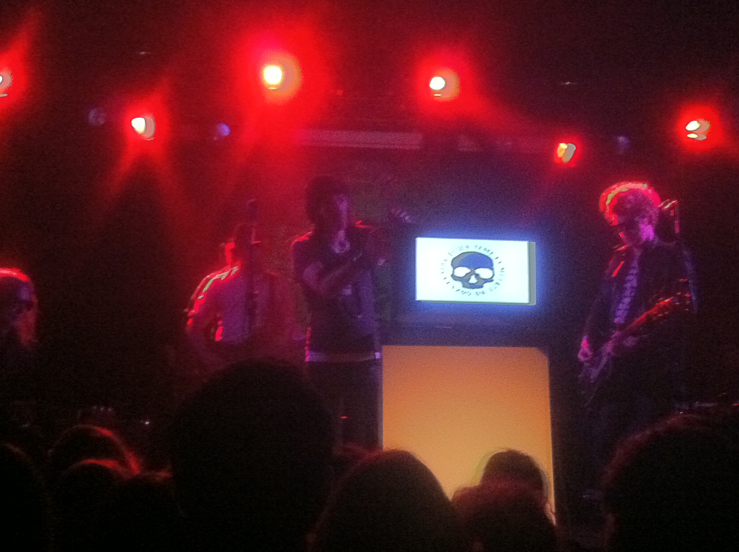 dead-skeletons-recensione-concerto-circolo-artisti-roma