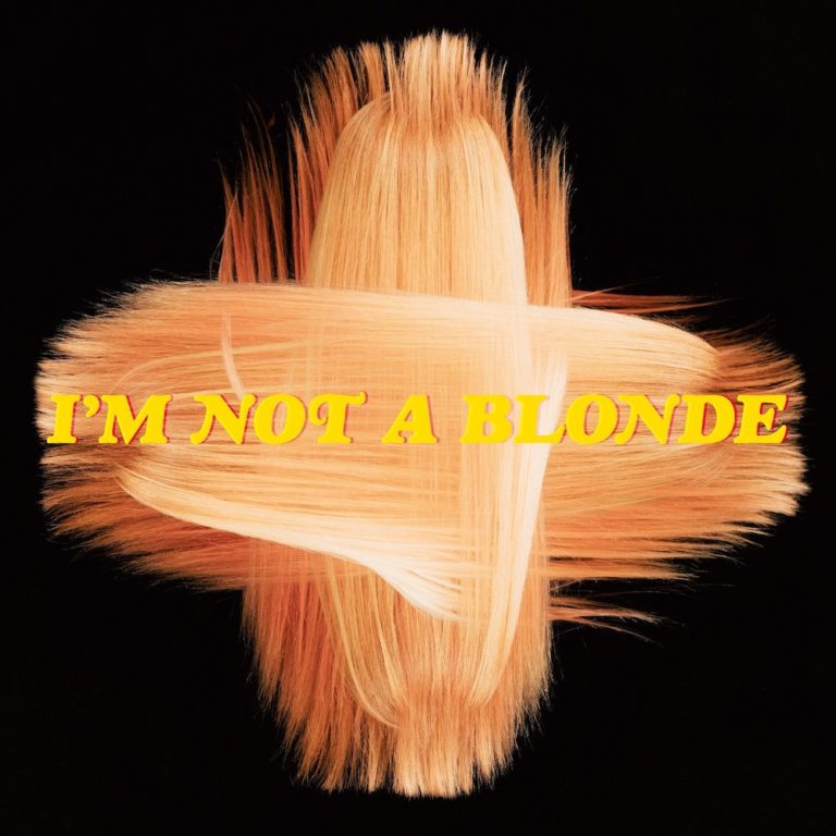 recensione I'm Not A Blonde - The Blonde Album